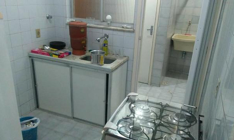 Quarto Próximo A Ufm...