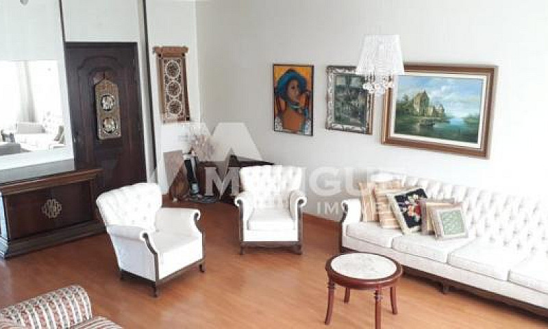 Apartamento À Venda ...