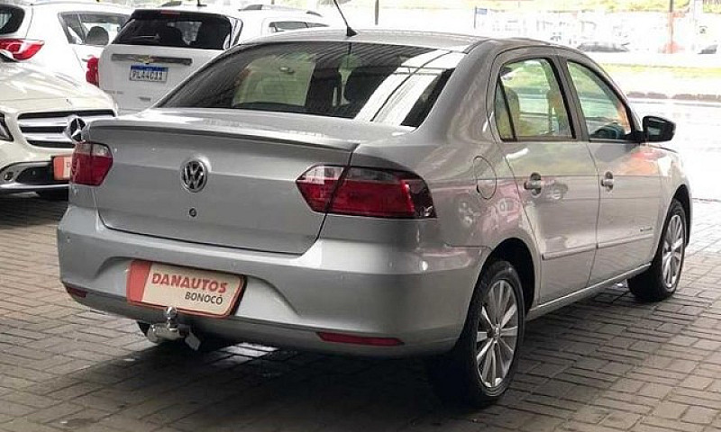 Volkswagen Voyage 1....
