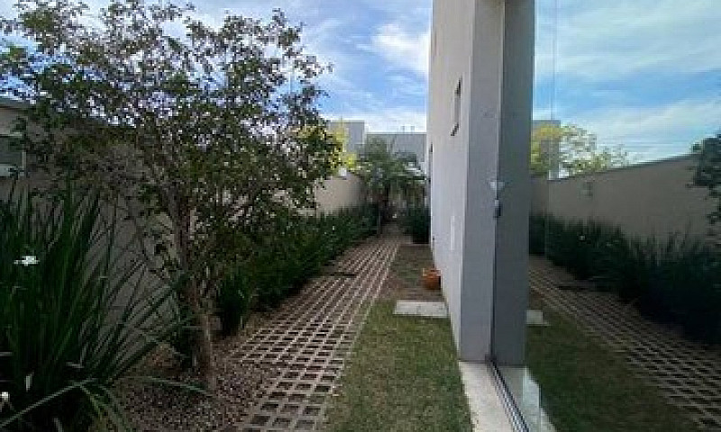 Locação Sobrado Flor...