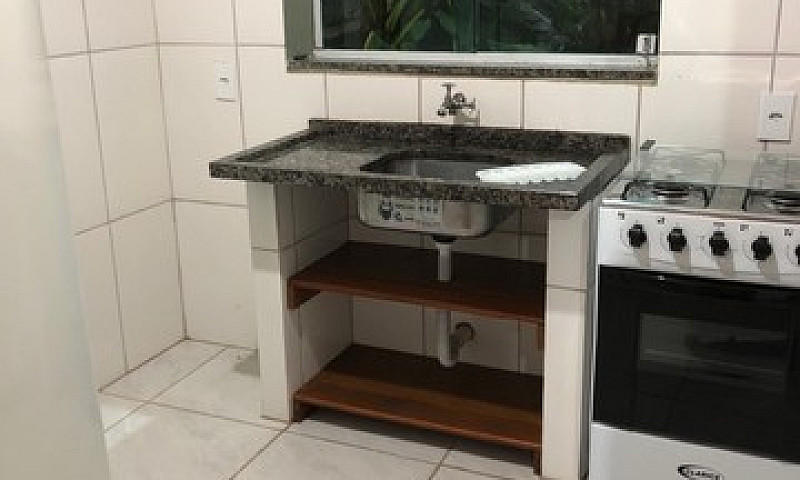 Aluga-Se Kitnet No M...