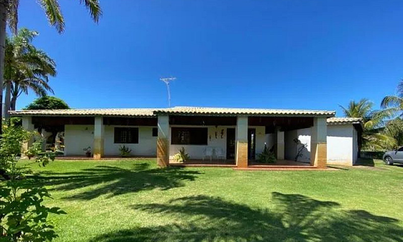 , Casa No Condomínio...