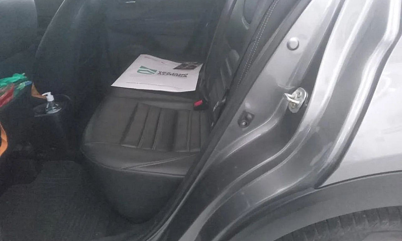 Nissan Kicks Advance...