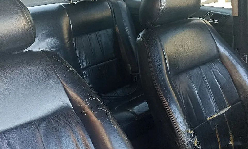 Volkswagen Polo Seda...