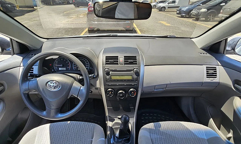 Toyota Corolla Xli 1...
