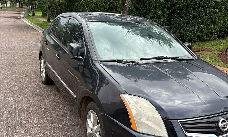 Nissan Sentra Sl 2.0...