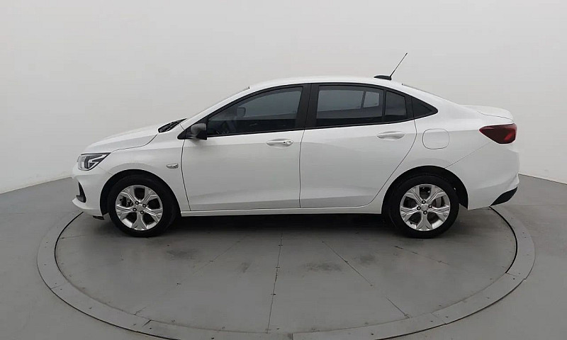 Chevrolet Onix Plus ...