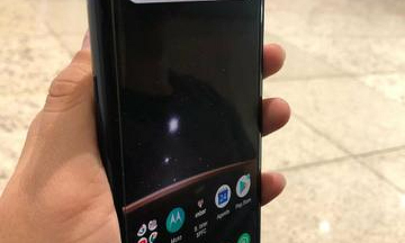 Barbada, Moto Z3 Top...