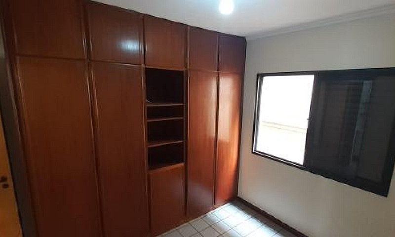 Apartamento De 1 Qua...