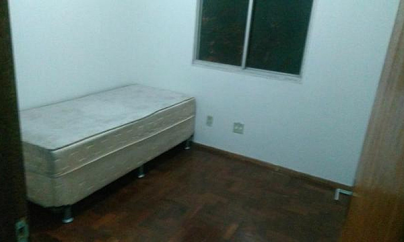 Quarto Próximo A Ufm...