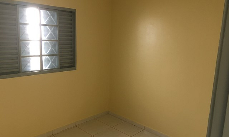 Casa Para Aluguel Qe...