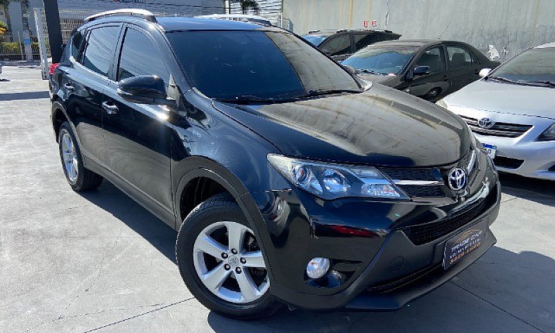 Toyota Rav4 2.0 Aut....