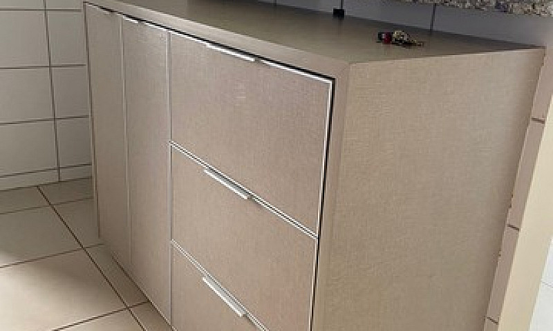Aluga-Se Apartamento...