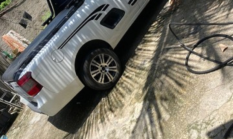 Chevrolet Montana...