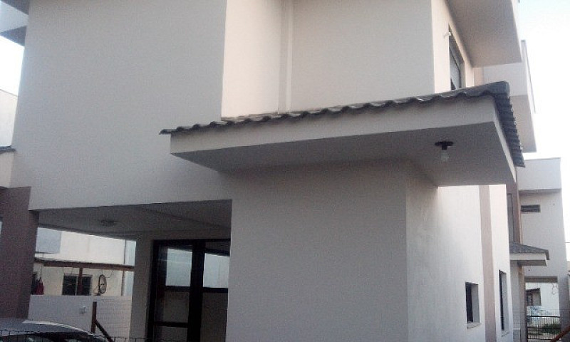 Linda Casa No Campec...