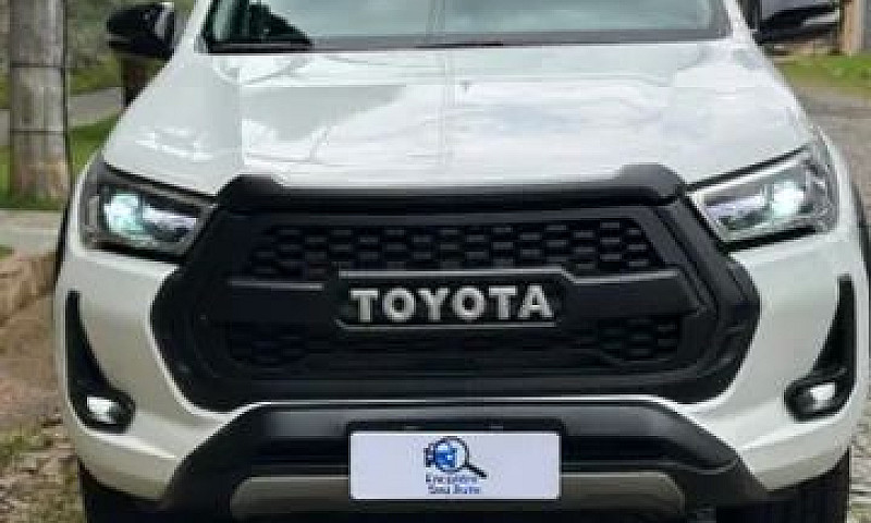 Hilux Srv 2022 + R$2...