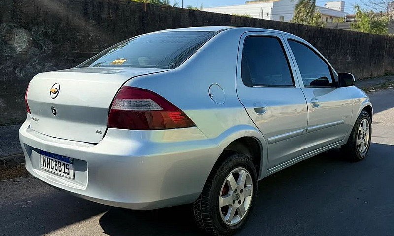 Prisma Maxx 2011 1.4...