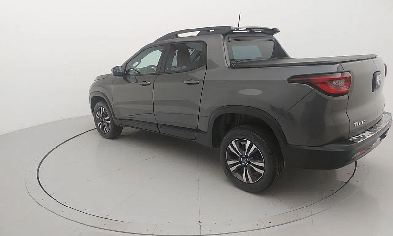 Fiat Toro Freedom 1....