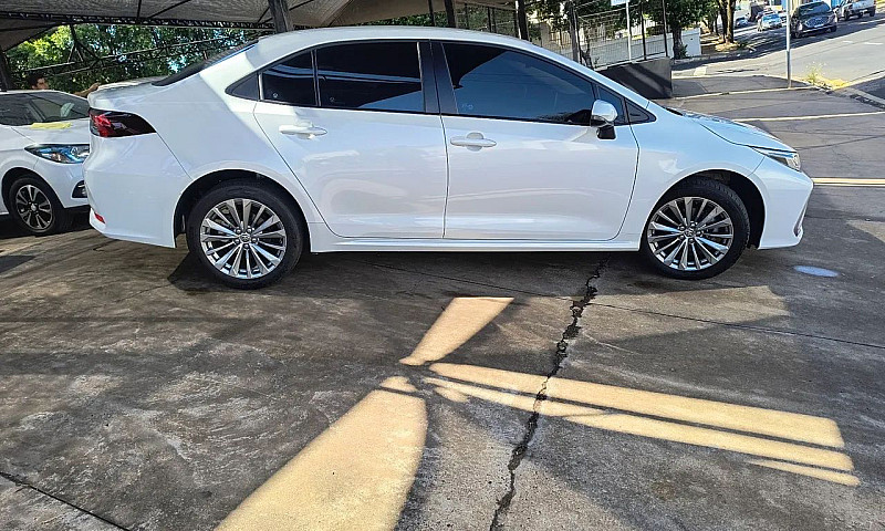 Toyota Corolla Xei 2...