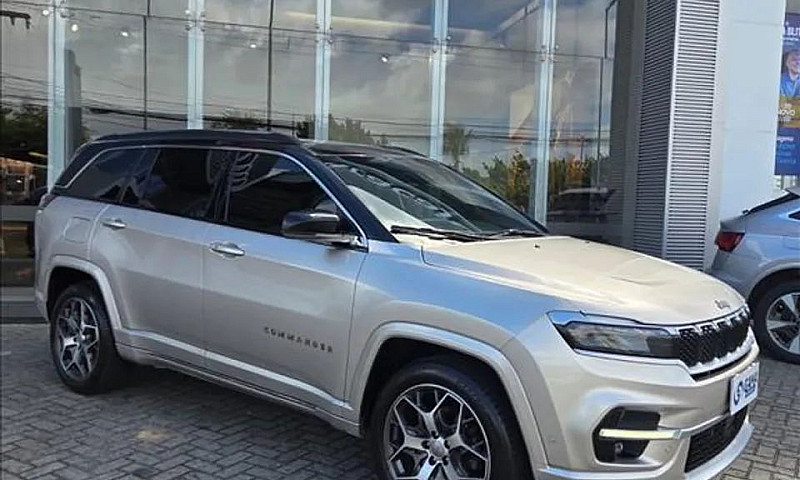 Jeep Commander Overl...