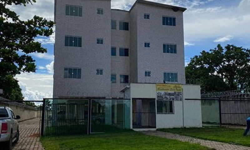 Apartamentos No Péro...