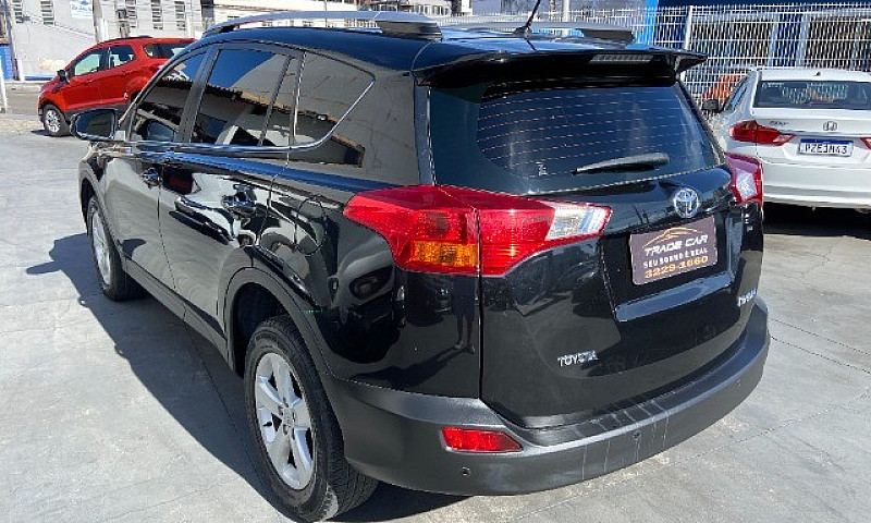 Toyota Rav4 2.0 Aut....