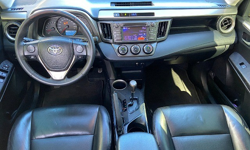 Toyota Rav4 2.0 Aut....