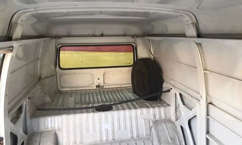 Kombi Furgão 1.4 Exe...