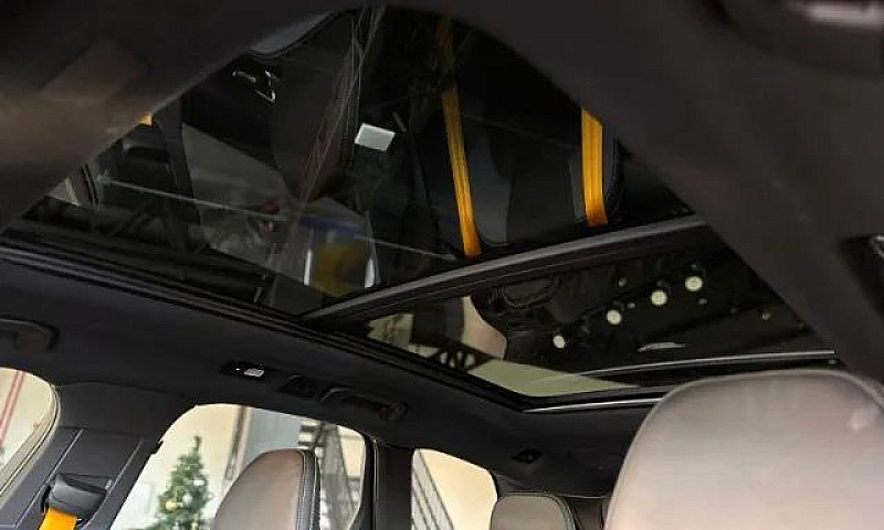 Volvo Xc-60 T-8 Pol....