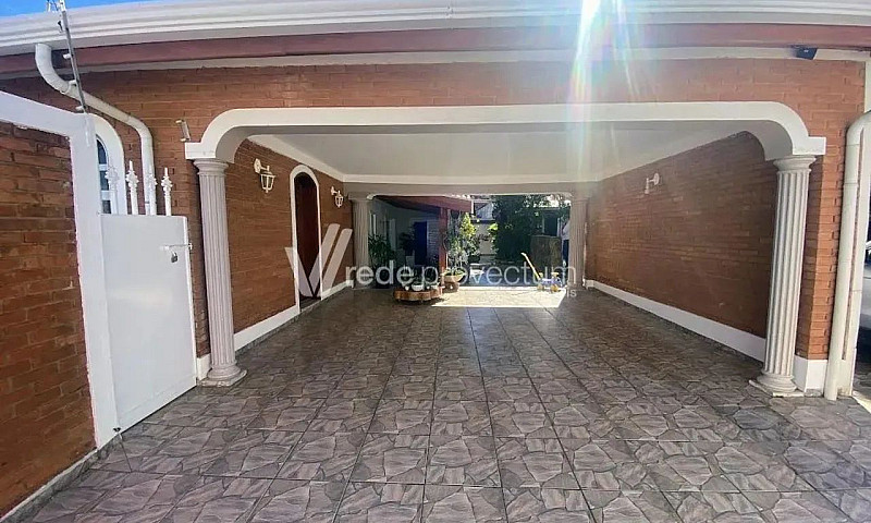 Casa À Venda De 4 Qu...