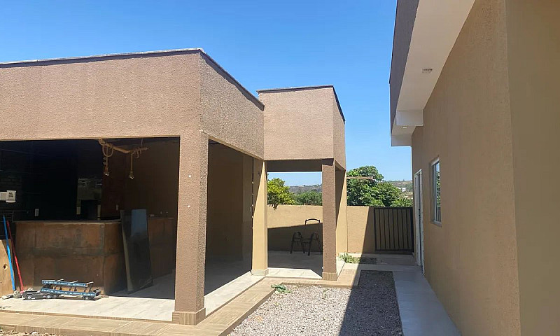 Aluga-Se Casa Em Con...