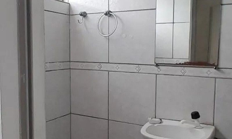Aluga-Se Kitnet 1,30...