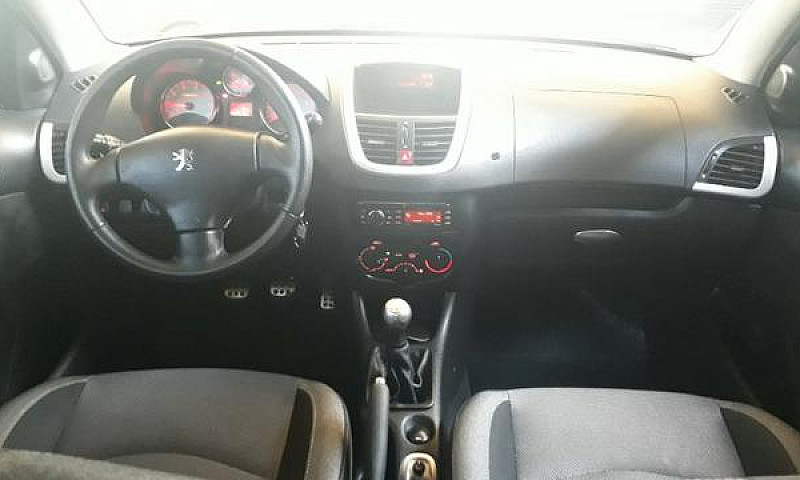 Peugeot 207 1.4 Quik...