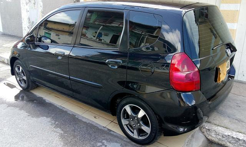 Honda Fit...