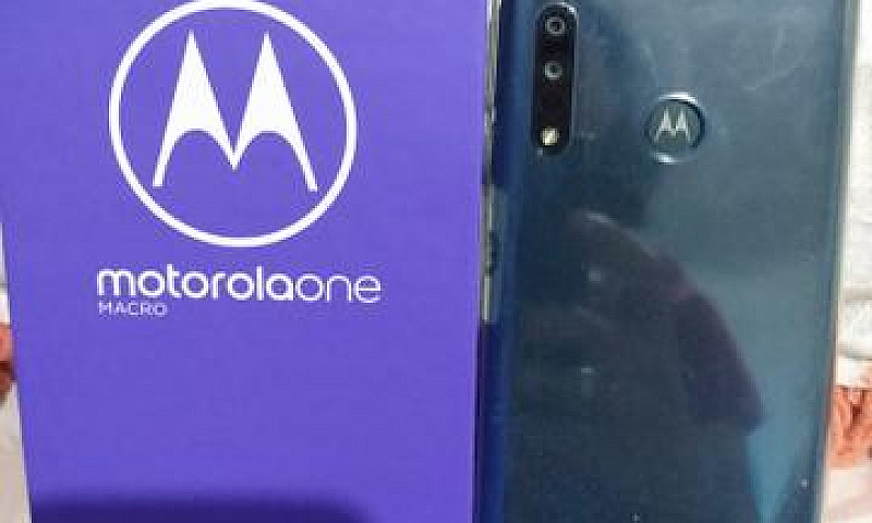 Motorola One Macro D...