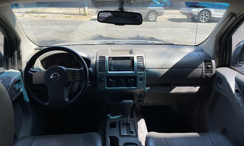 Nissan Frontier 2.5 ...