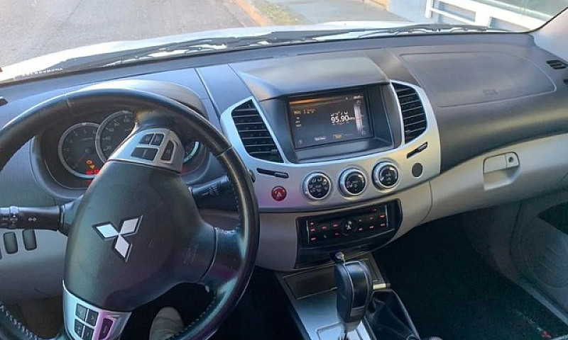 L200 3.2 Triton Hpe ...