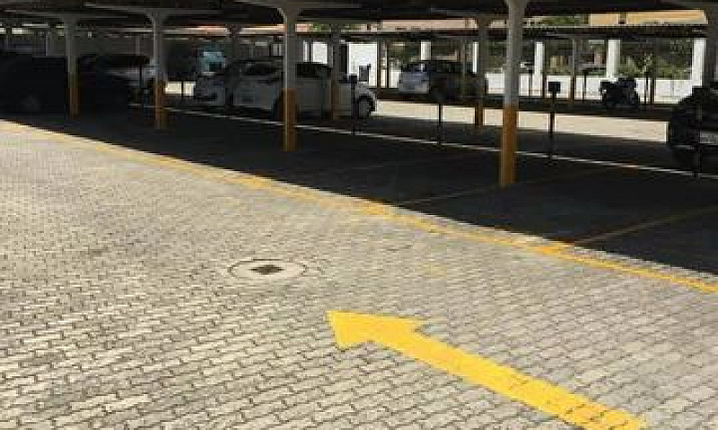 . Apartamento Com 3 ...