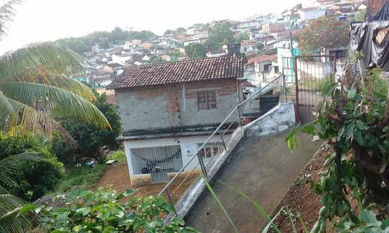 Duas Casas Com Terre...