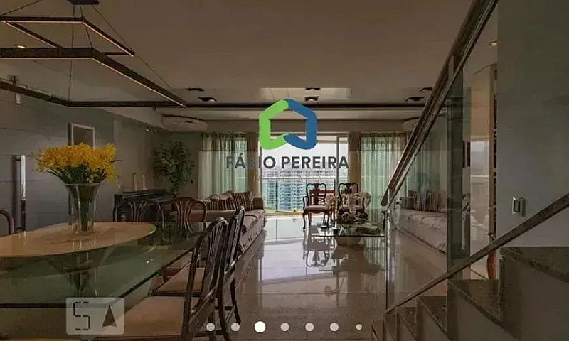 Cobertura Com 3 Suít...