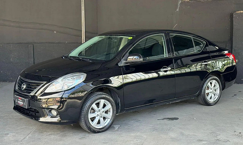Nissan Versa Sl 1.6 ...