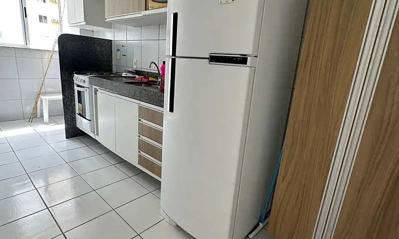 Alugo Apto Semi Mobi...