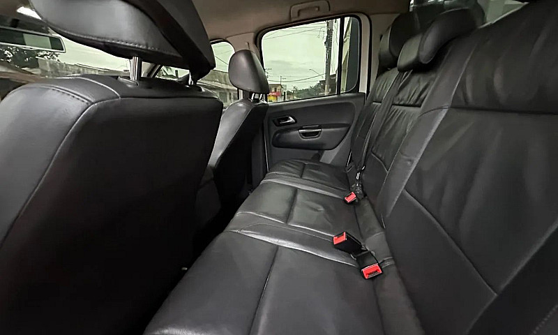 Volkswagen Amarok Hi...