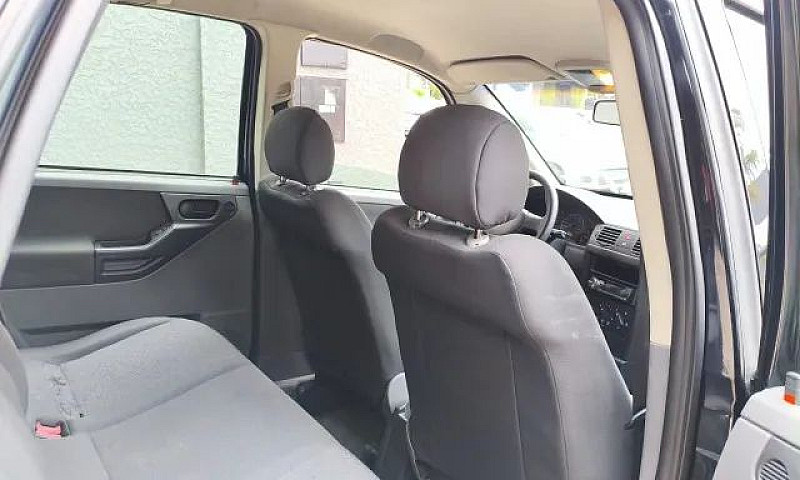 Chevrolet Meriva Joy...