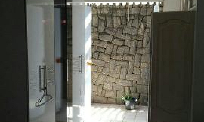 Ótima Casa: Ampla, A...