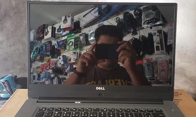 Notebook Dell Inspir...