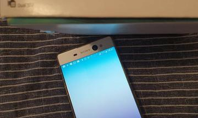 Sony Xperia Xa Ultra...