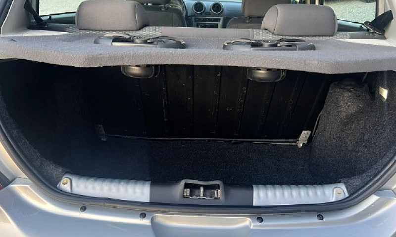 Vw Volkswagen Gol G5...