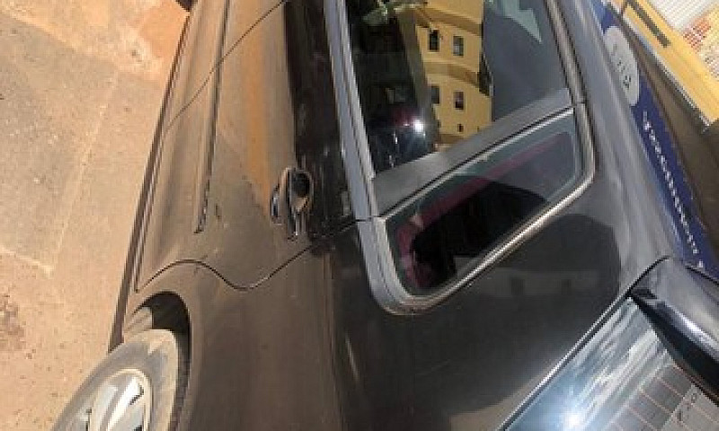 Polo Hatch 1.6 Sport...