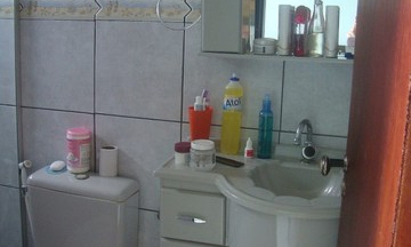 Sobrado No Centro De...